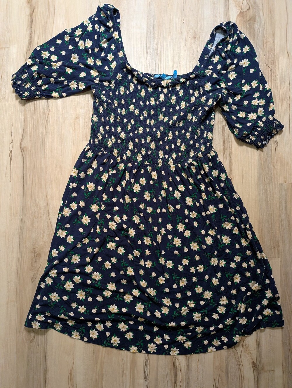 Draper James smock dress magnolia print on or off shoulder medium